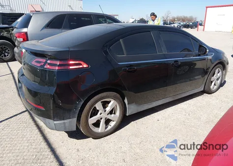 2014 Chevrolet Volt из США, поврежденный, VIN 1G1RG6E45EU153953
